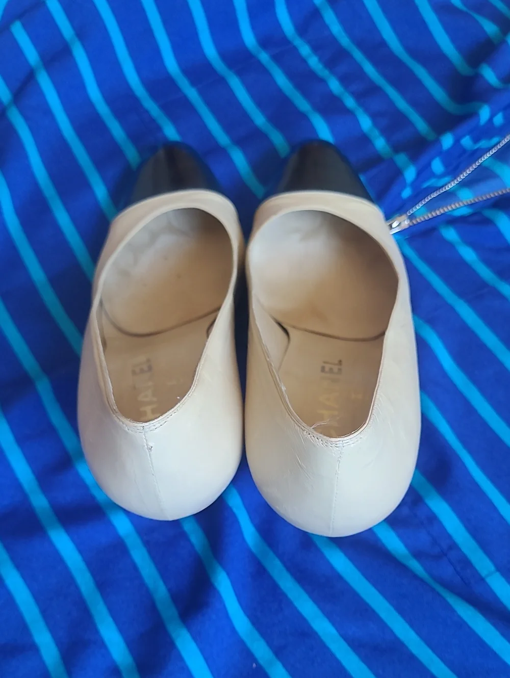 CHANEL Beige Leather Pumps with Black Cap Toe - Picture 10 of 10